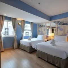 Salil Hotel Sukhumvit Soi 11 4* Улучшенный номер с различными типами кроватей фото 7