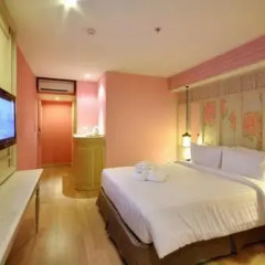 Salil Hotel Sukhumvit Soi 11 4* Улучшенный номер с различными типами кроватей фото 8