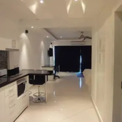 Отель Vtsix Condo Service at View Talay Condo Стандартный номер с различными типами кроватей фото 2
