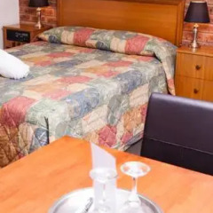 Отель Advance Motel 3* Люкс с различными типами кроватей