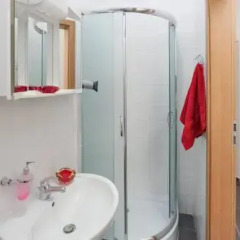 Апартаменты Queens Apartments Студия с различными типами кроватей фото 17