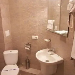 Vlada Hotel 3* Стандартный номер с различными типами кроватей фото 3