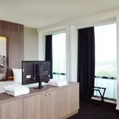 Leonardo Hotel Amsterdam Rembrandtpark 4* Представительский номер