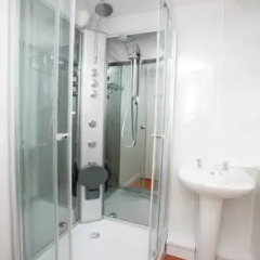 Отель The Kelvin 2* Стандартный номер фото 25