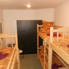 Hostel Astoria Кровать в общем номере двухъярусные кровати фото 15
