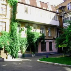 Apart Hostel Capital Стандартный семейный номер с двуспальной кроватью фото 3