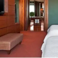 Отель The Westin Resort Guam 4* Представительский люкс с различными типами кроватей фото 12