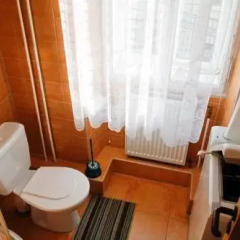 Отель Zlaty Jelen Апартаменты с различными типами кроватей фото 17