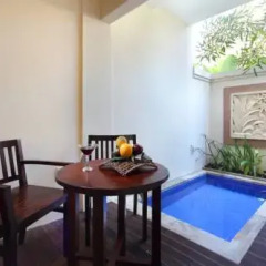 Отель Best Western Kuta Villa 3* Номер Делюкс с различными типами кроватей фото 10
