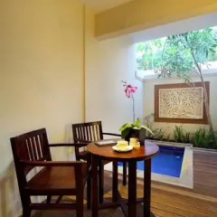 Отель Best Western Kuta Villa 3* Номер Делюкс с различными типами кроватей фото 9