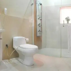 Raja Hotel 2* Улучшенный номер с различными типами кроватей фото 8