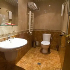 Hotel Central 3* Стандартный номер фото 6