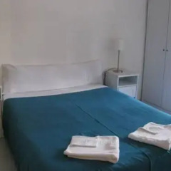 Отель Hostal Elkano Стандартный номер