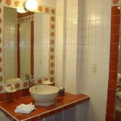 Отель Casa Tlaquepaque 3* Стандартный номер с различными типами кроватей фото 7