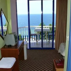 Erdek Helin Hotel 3* Стандартный номер с двуспальной кроватью фото 2
