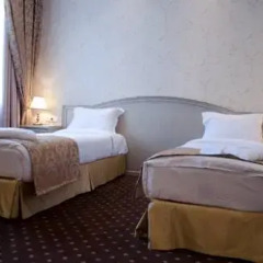 Reikartz Europe Hotel 4* Стандартный номер с 2 отдельными кроватями