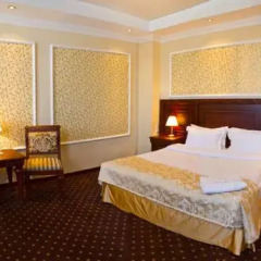 Reikartz Europe Hotel 4* Улучшенный номер с различными типами кроватей