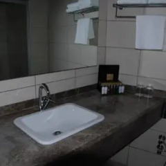 Volley Hotel Izmir 4* Стандартный семейный номер с различными типами кроватей фото 4