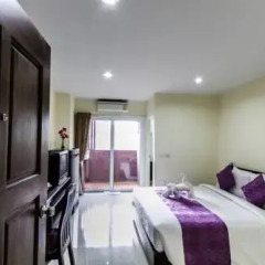 Отель Meesuk Place Стандартный номер с двуспальной кроватью фото 4