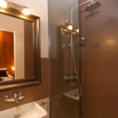 Апартаменты Barcino Apartments Кровать в общем номере фото 15