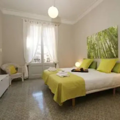 Апартаменты Barcino Apartments Кровать в общем номере фото 8