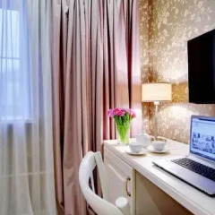 Гостиница Де Пари 4* Улучшенный номер с двуспальной кроватью фото 13