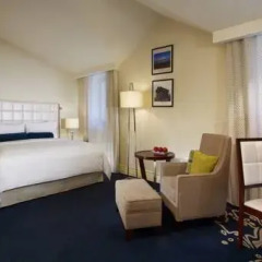 Отель Marriott Tsaghkadzor 5* Стандартный номер двуспальная кровать