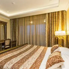Royal Hotel Spa & Wellness 4* Улучшенный люкс с различными типами кроватей