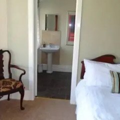Отель Alcuin Lodge Guest House 4* Стандартный номер с различными типами кроватей фото 11