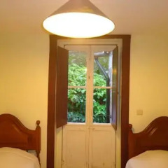 Отель Lindens House 3* Стандартный номер 2 отдельными кровати (общая ванная комната) фото 2