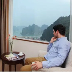 Ha Long DC Hotel 3* Улучшенный номер с различными типами кроватей фото 3