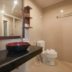 Отель Blue Sky Patong 3* Номер Делюкс с двуспальной кроватью фото 9