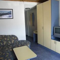 Отель Guest House Zlatev 3* Люкс с различными типами кроватей фото 10