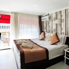 The House Next To 5* Номер Делюкс с различными типами кроватей