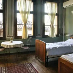 Отель Guest House Old Plovdiv Стандартный номер с различными типами кроватей фото 10