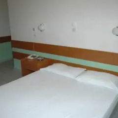 Prima Hotel 2* Стандартный номер с двуспальной кроватью