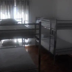 Отель Martin's Lodge Кровать в общем номере фото 2