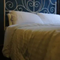 Отель Beds & Dreams Inn @ Clarke Quay 2* Стандартный номер с двуспальной кроватью (общая ванная комната)
