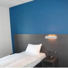 Antwerp Harbour Hotel 3* Стандартный номер с различными типами кроватей фото 5