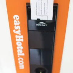 Отель easyHotel Den Haag 2* Стандартный номер разные типы кроватей фото 6