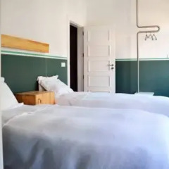 Hostel 4U Lisboa Стандартный номер с 2 отдельными кроватями фото 11