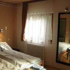 Hostel Oasis Студия с различными типами кроватей фото 9