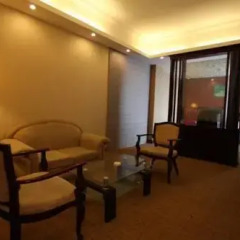 Отель Nanyuan Inn Moganshan Road 3* Улучшенный номер с различными типами кроватей фото 3