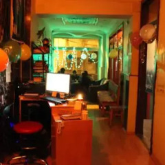Mystic Simurgh Hostel Стандартный номер с двуспальной кроватью (общая ванная комната) фото 4