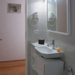 Отель Villa Bolhão Apartamentos Апартаменты разные типы кроватей фото 11