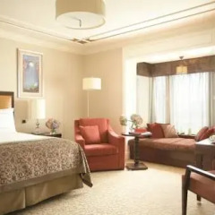 Four Seasons Hotel Istanbul at the Bosphorus 5* Улучшенный номер с 2 отдельными кроватями