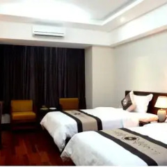 Moonlight Hotel Hue 4* Номер Делюкс с 2 отдельными кроватями