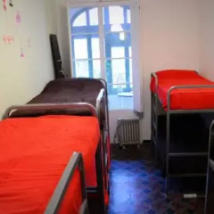Отель Escudellers House Кровать в общем номере с двухъярусной кроватью фото 3