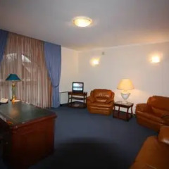 Hotel Yekaterinoslavskiy 4* Президентский люкс разные типы кроватей