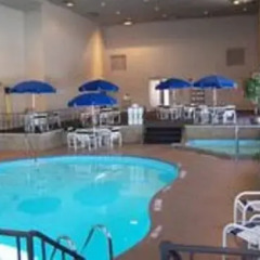 Ramada Plaza Hotel And Conference Center 4* Стандартный номер фото 6